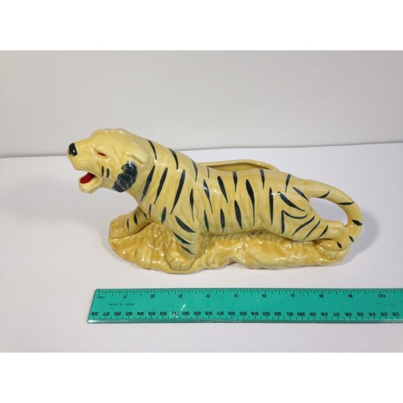 Vintage Mid Century Yellow Tiger Ceramic TV Planter - in great shape! - Picture 8 of 8